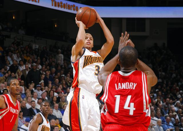 她的发球不 她的发球不